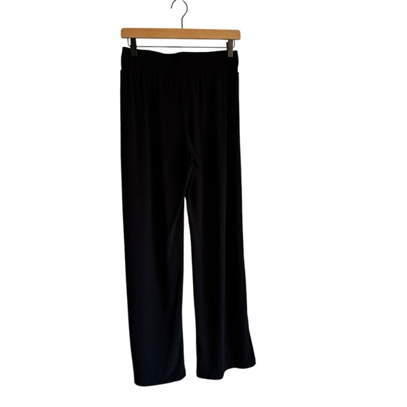 Slinky Y2K Straight
Leg Pull On Pants With Gunmetal Detail Women’s Size Medium - Picture 2 of 7